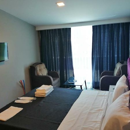Plus Park Suite & Hotel Истанбул Екстериор снимка