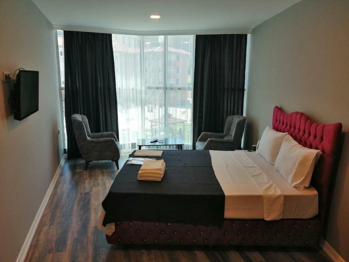 Plus Park Suite & Hotel Истанбул Екстериор снимка